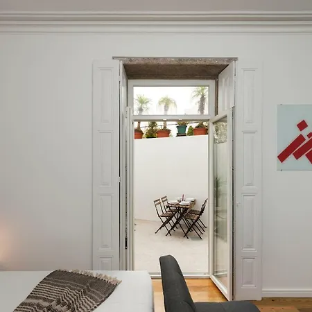 Апартаменты Nabaixa *